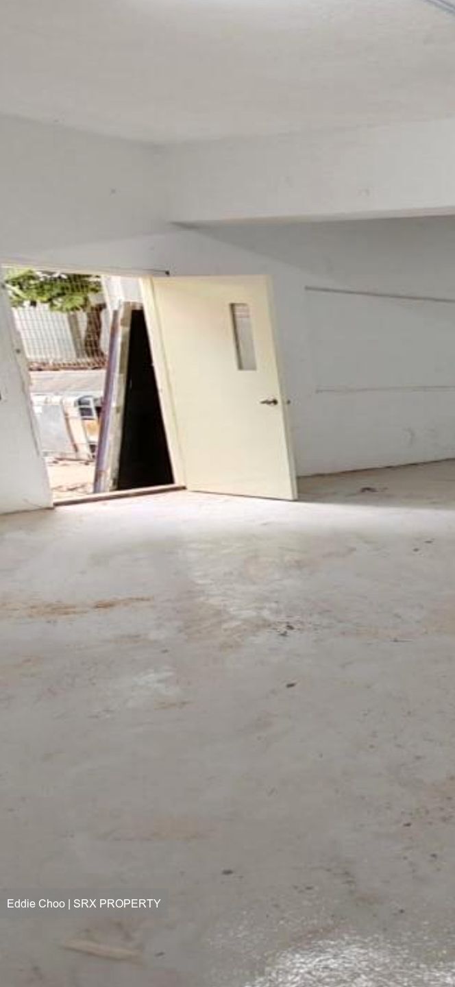 Irving Road (D13), Warehouse #534000481
